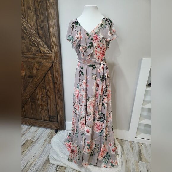 Eliza J Women's Floral-Print Flutter-Sleeve Chiffon Dress NWT size 10 grey - Picture 3 of 5